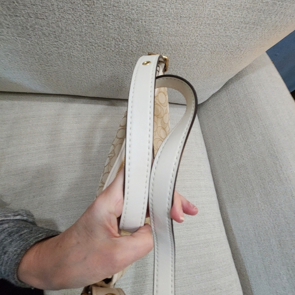 Nwot Coach Dufflette Signature Light Khaki Crossbody Bag Purse - Picture 10 of 12